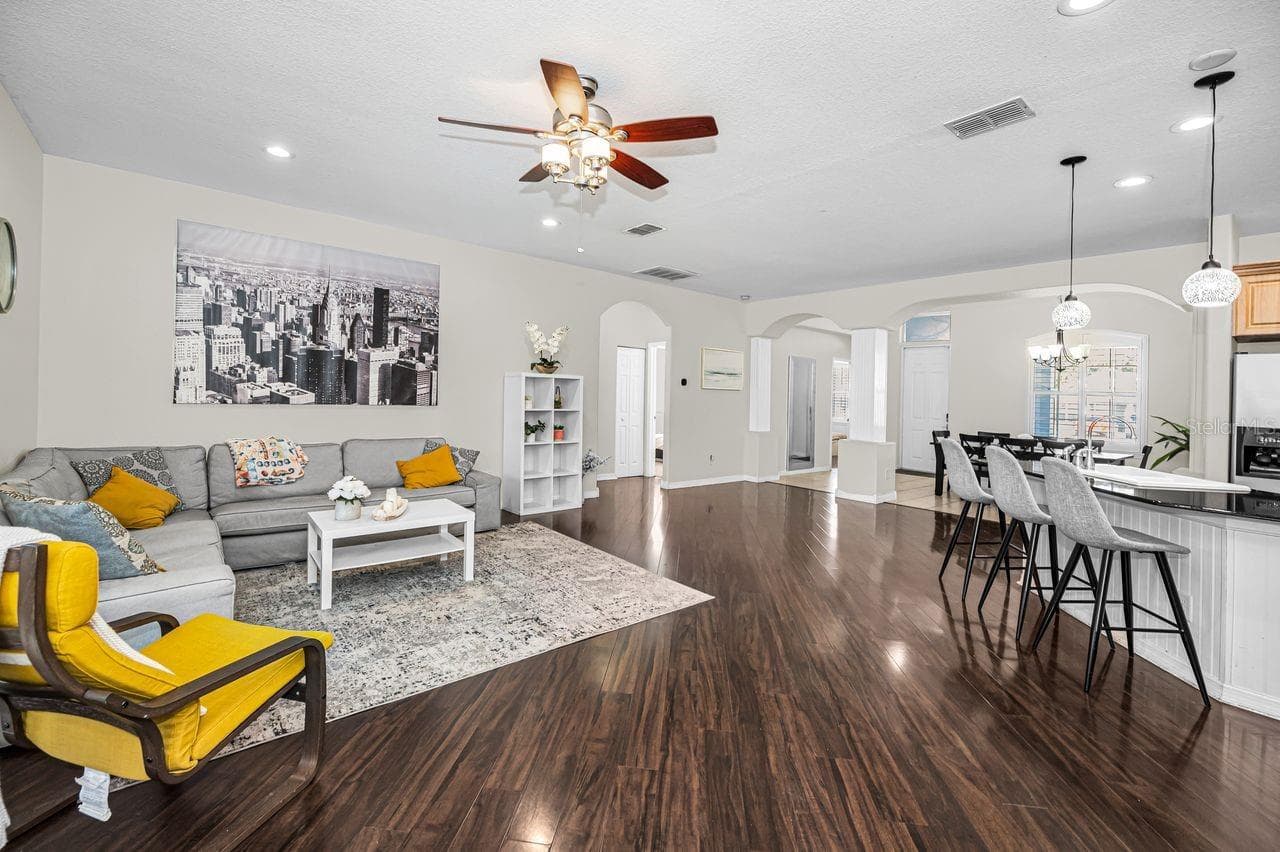 Single Family Residence at 1239 VISTA WAY, CLEARWATER, photo 14 of 45