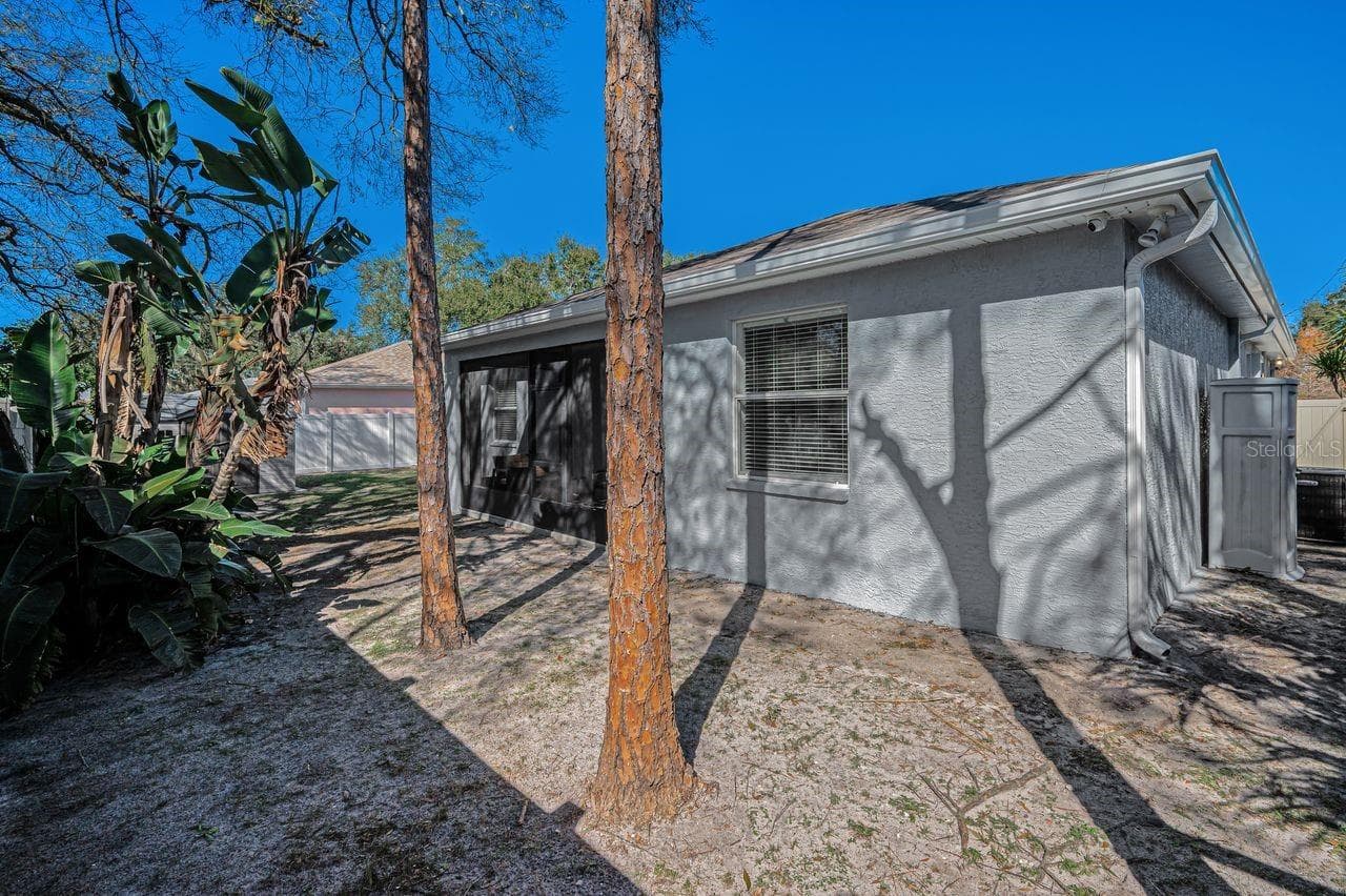 Single Family Residence at 1239 VISTA WAY, CLEARWATER, photo 43 of 45