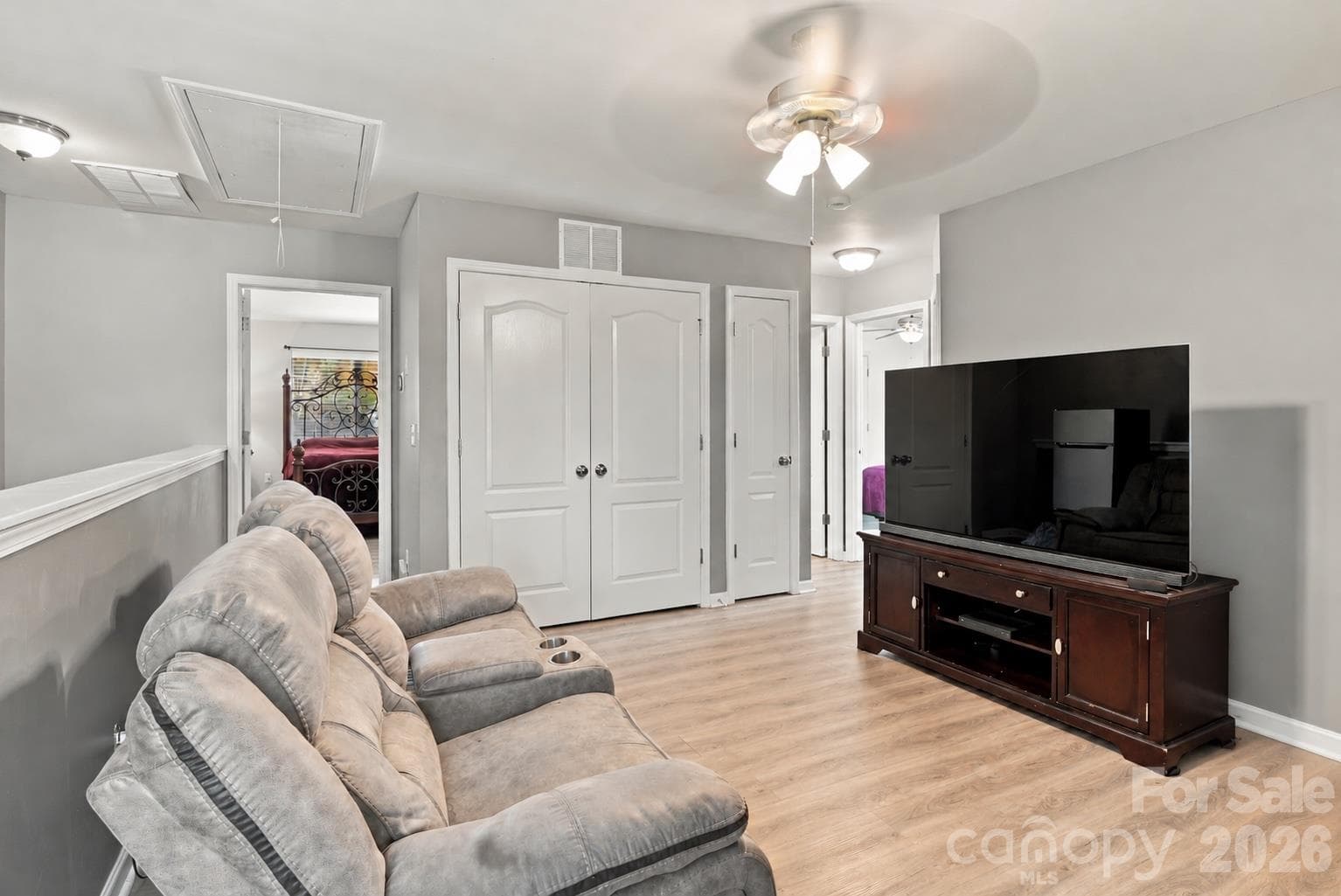 Single Family Residence at 11228 Deer Chase Lane, Charlotte, photo 20 of 31
