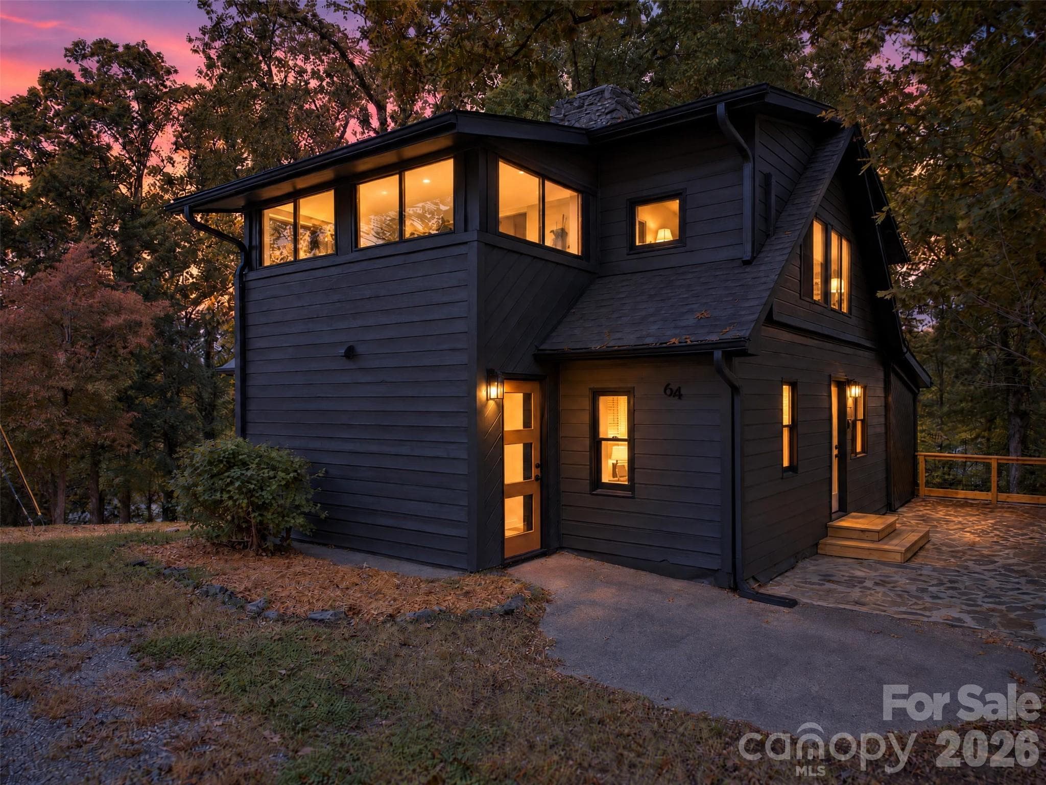 Welcome home! - 64 Pine Cone Drive, Asheville