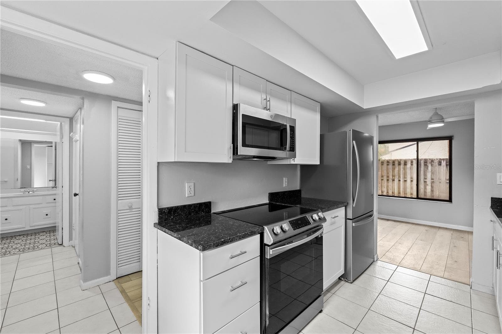 Condominium at 4160 PLAYER CIR #109, ORLANDO, photo 5 of 39