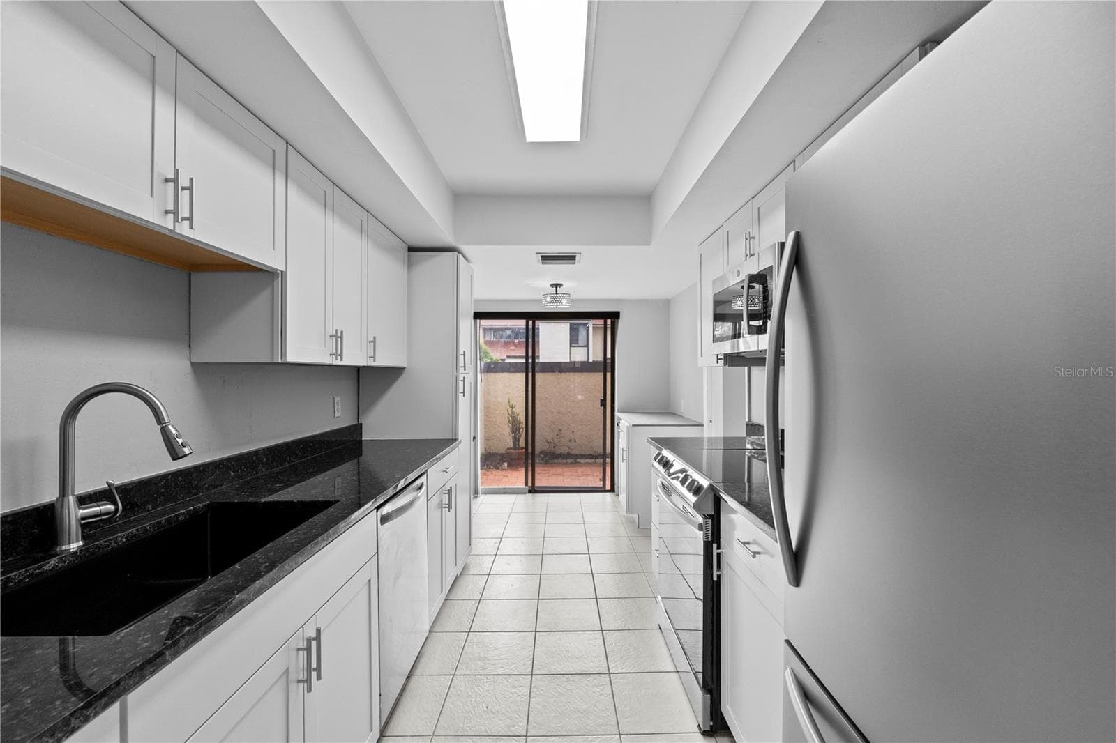 Condominium at 4160 PLAYER CIR #109, ORLANDO, photo 7 of 39
