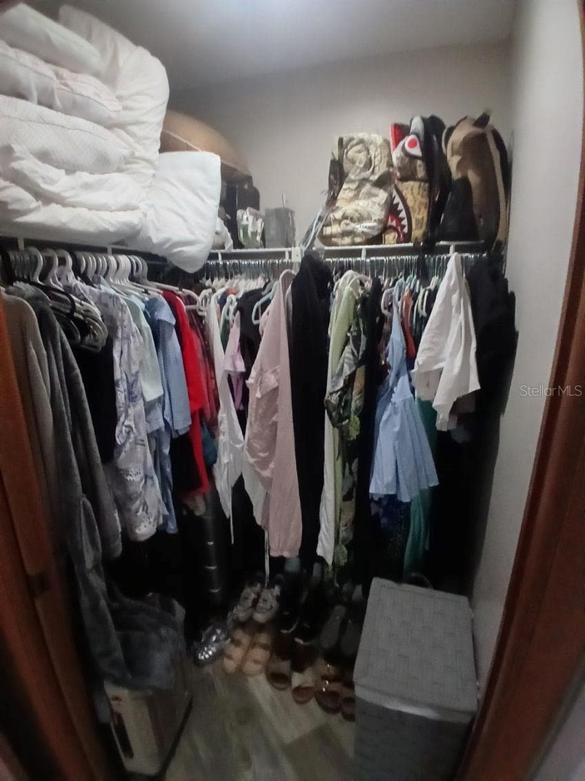 walk in closet - 2700 GULF BLVD #2, INDIAN ROCKS BEACH