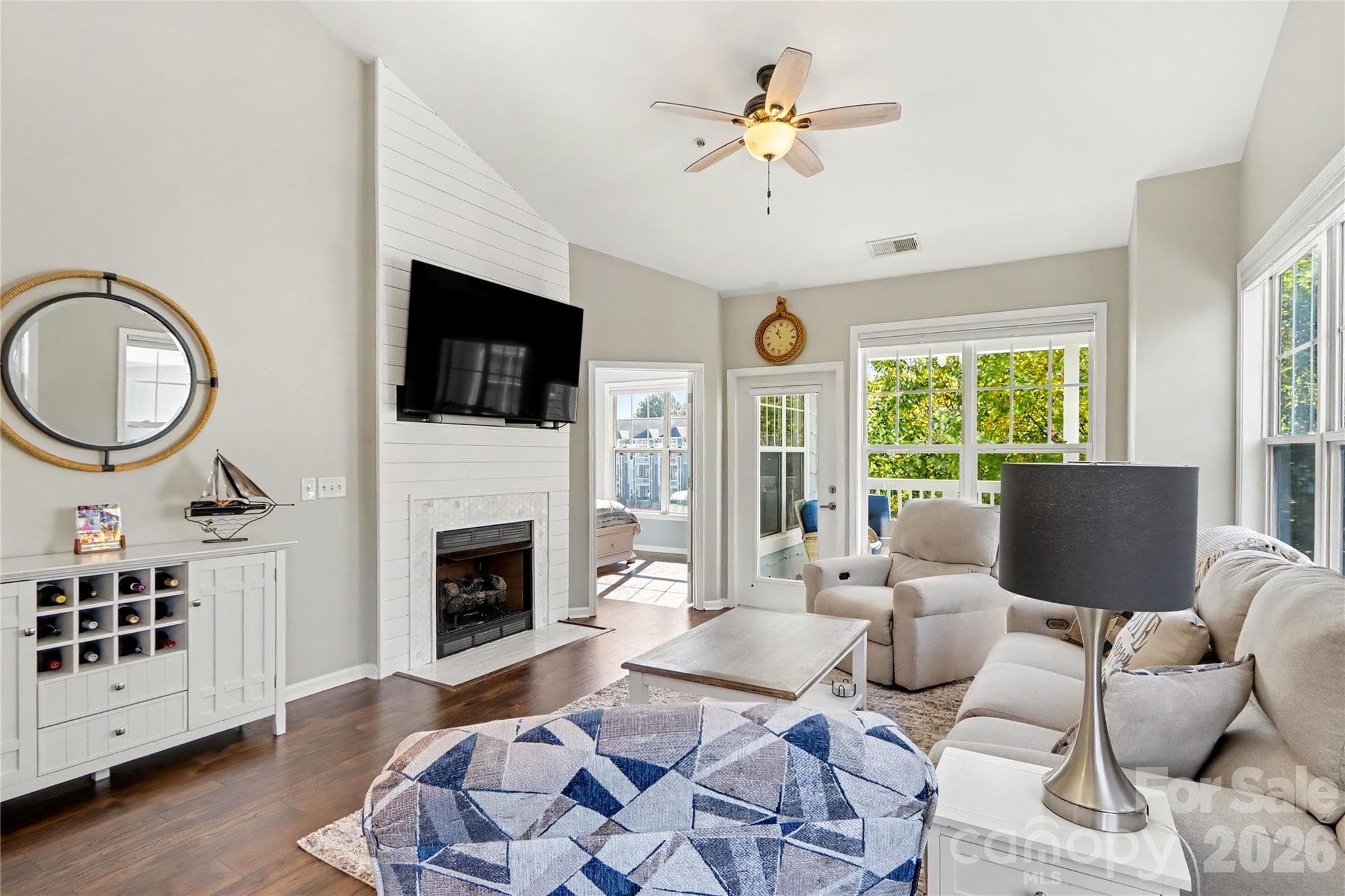 Condominium at 18736 Nautical Drive, Cornelius, photo 18 of 34