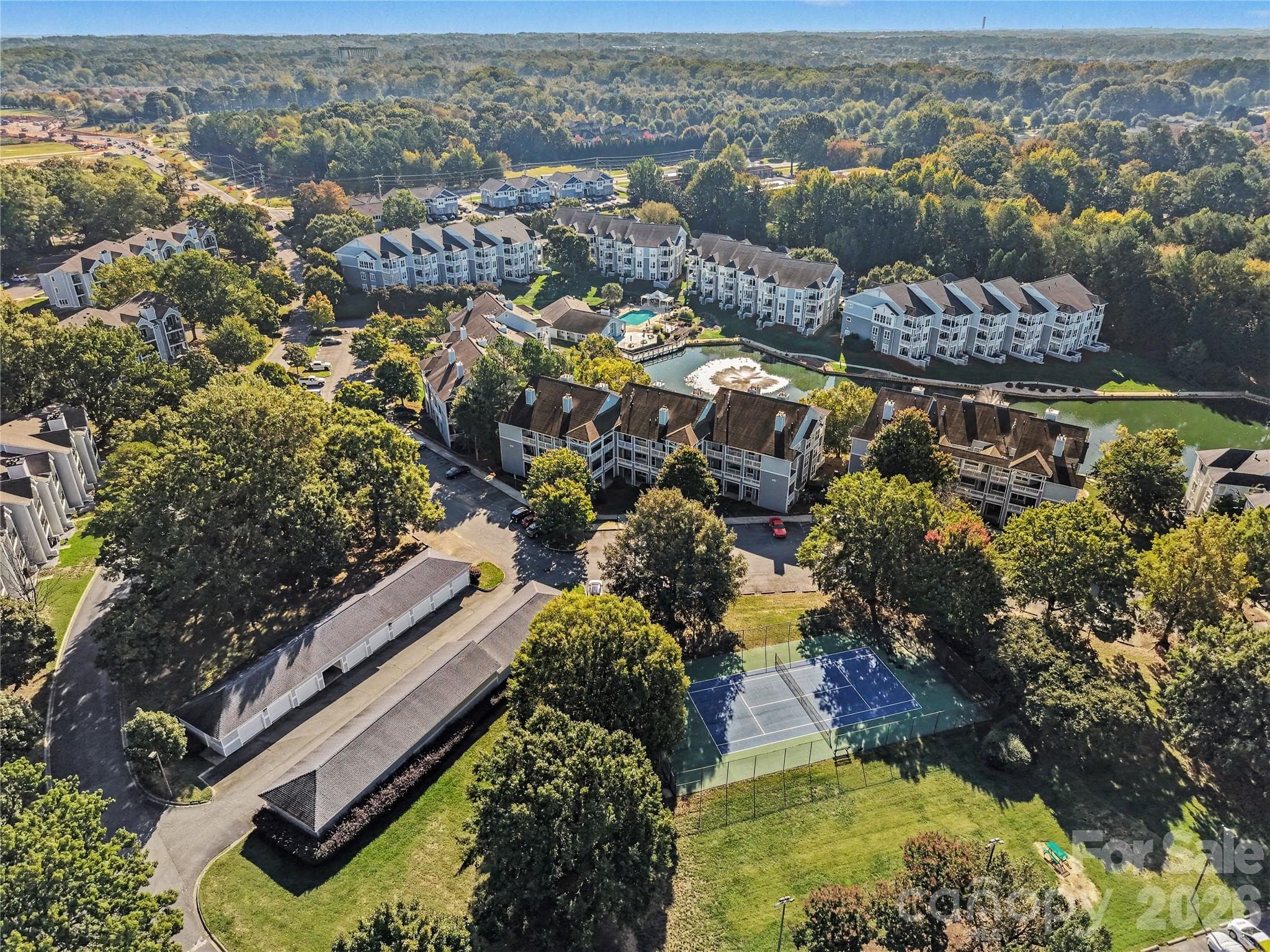 Condominium at 18736 Nautical Drive, Cornelius, photo 32 of 34