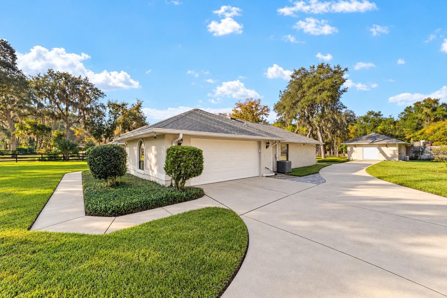 Single Family Residence at 3432 SW 51ST TER, OCALA, photo 7 of 33