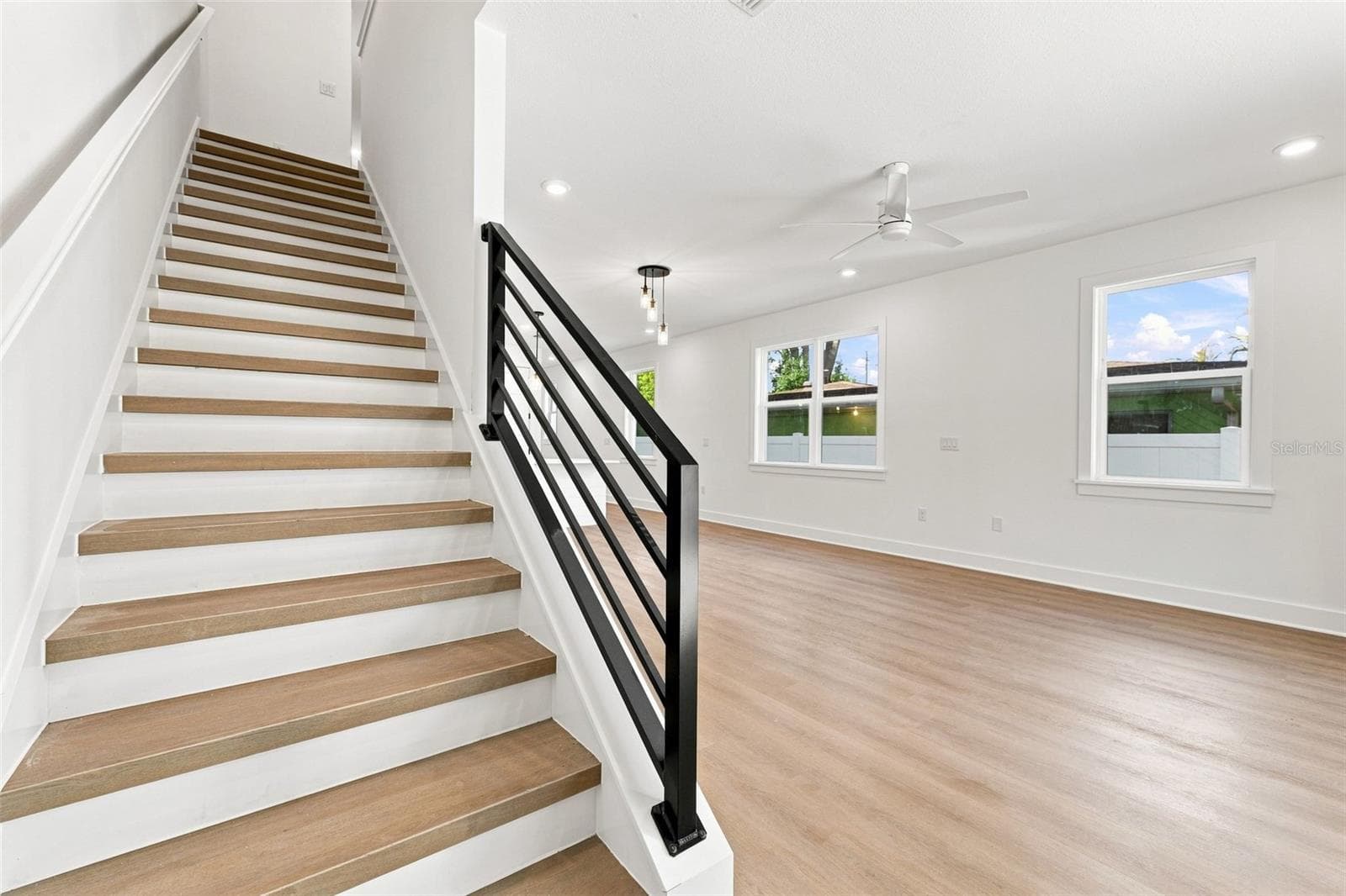 Townhouse at 2508 W GRAY ST #1, TAMPA, photo 109 of 129