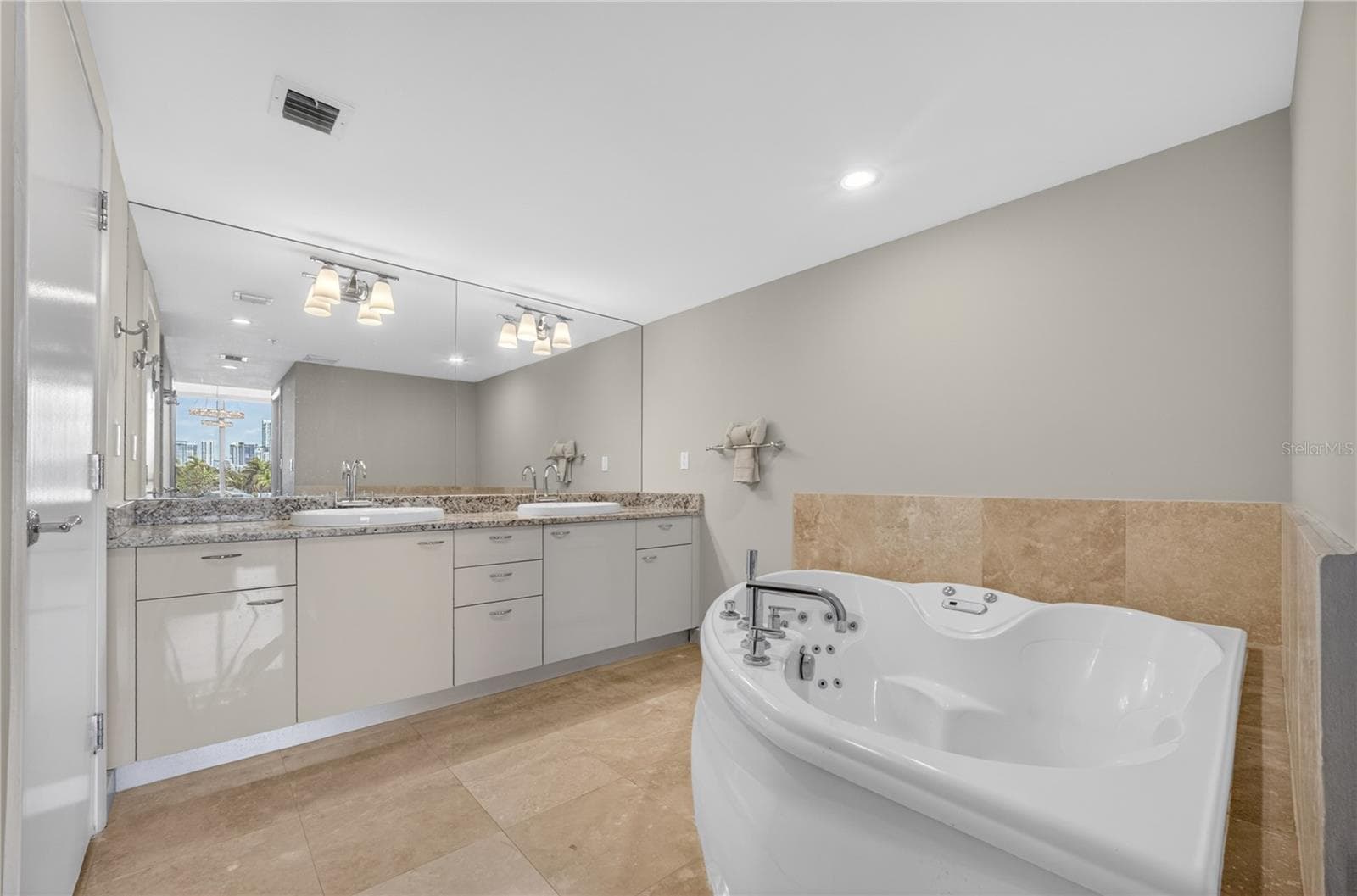 Condominium at 45 HENDRICKS ISLE #403, FORT LAUDERDALE, photo 39 of 82