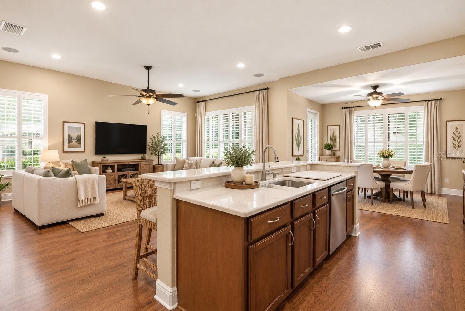 Virtually Staged - 1538 TALLY CIR, OVIEDO