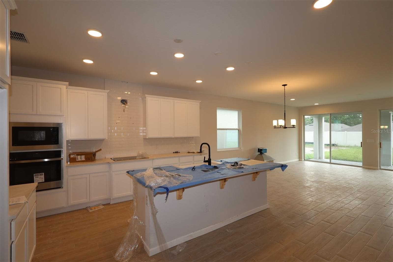 Single Family Residence at 6861 YELLOW WARBLER BND, ST CLOUD, photo 14 of 50