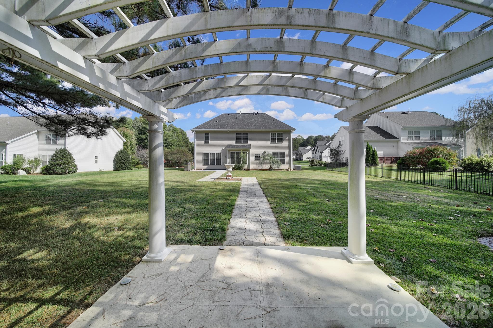 Single Family Residence at 2523 Legacy Park Boulevard, Fort Mill, photo 37 of 47
