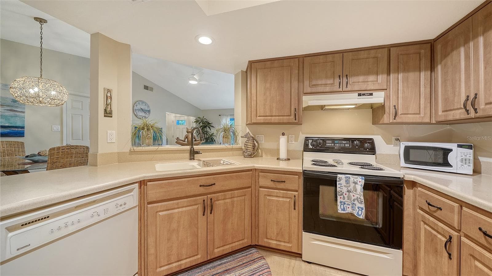 Villa at 4091 CENTER POINTE PL #40A, SARASOTA, photo 16 of 62