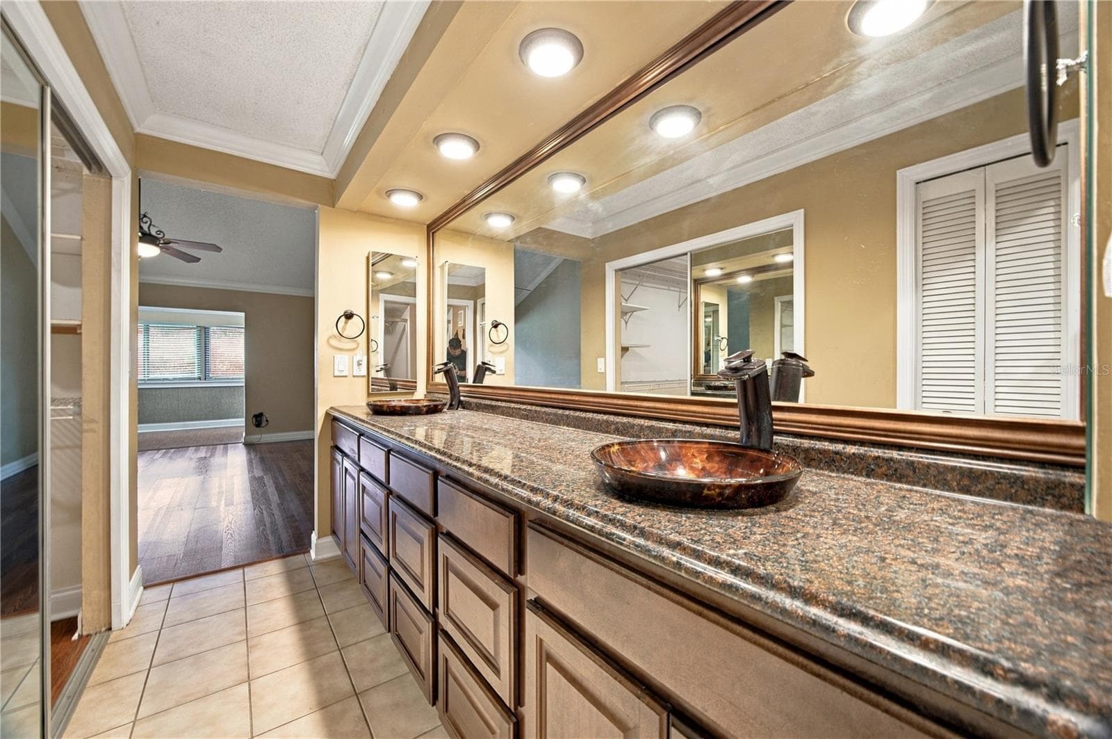 Condominium at 2815 COUNTRYBROOK DR #11, PALM HARBOR, photo 23 of 41