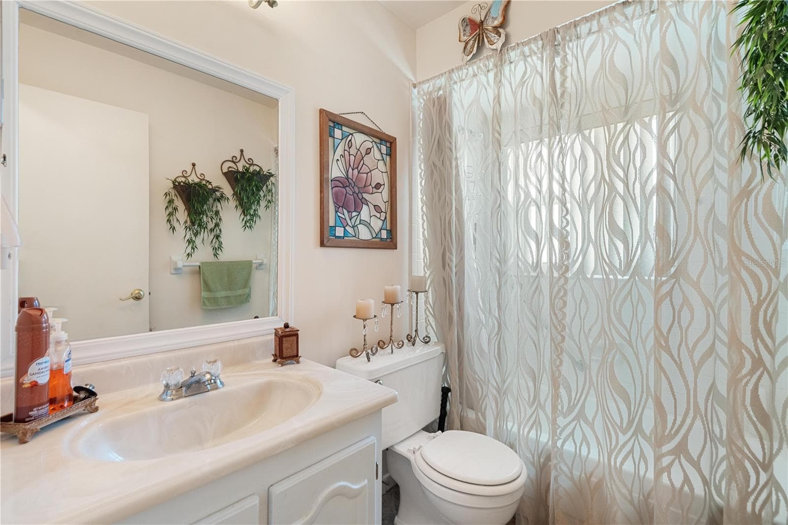 Condominium at 11609 BAYONET LN, NEW PORT RICHEY, photo 9 of 35
