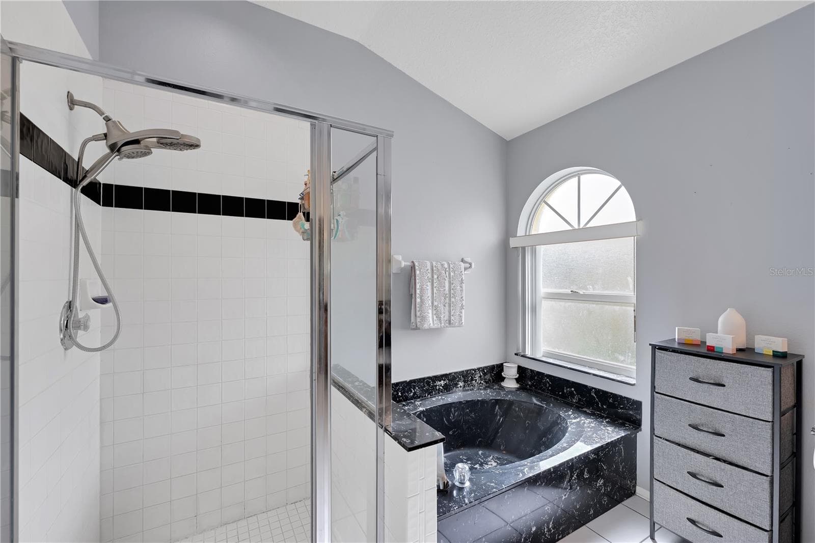 Single Family Residence at 602 SHERBURN CT, ORLANDO, photo 37 of 43