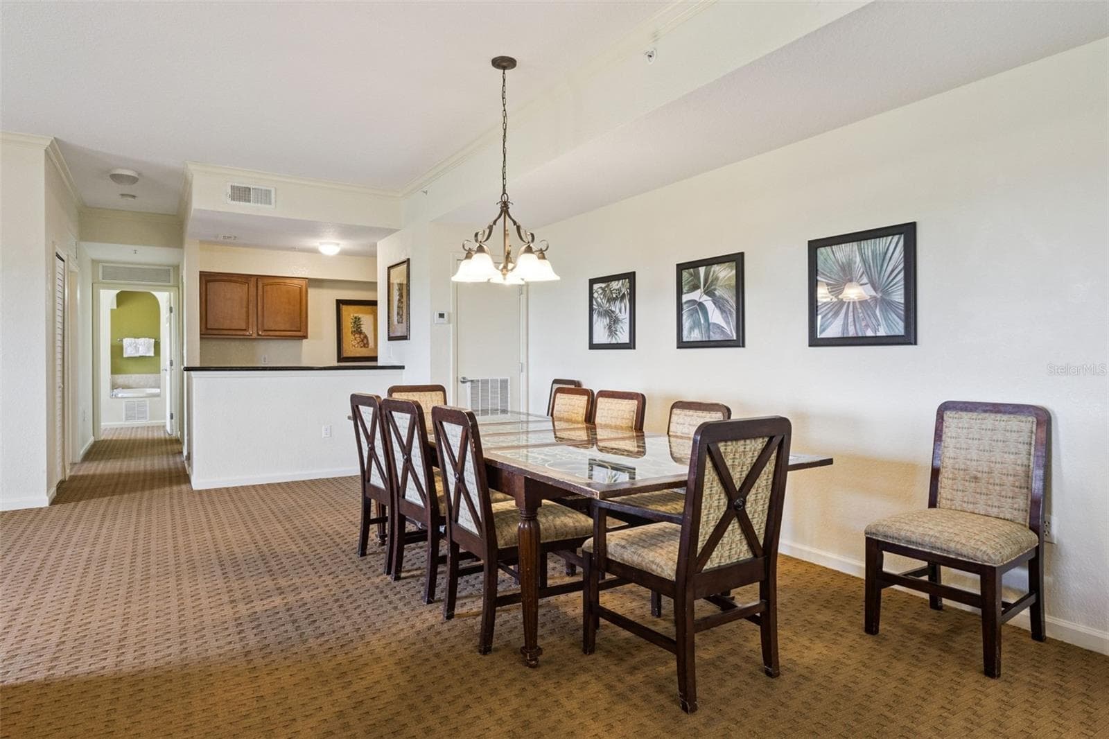 Condo - Hotel at 8125 RESORT VILLAGE DR #51505, ORLANDO, photo 11 of 79