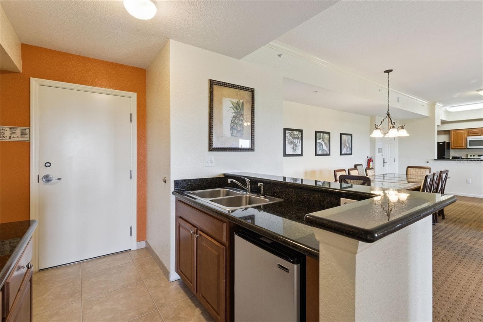 Condo - Hotel at 8125 RESORT VILLAGE DR #51505, ORLANDO, photo 15 of 79