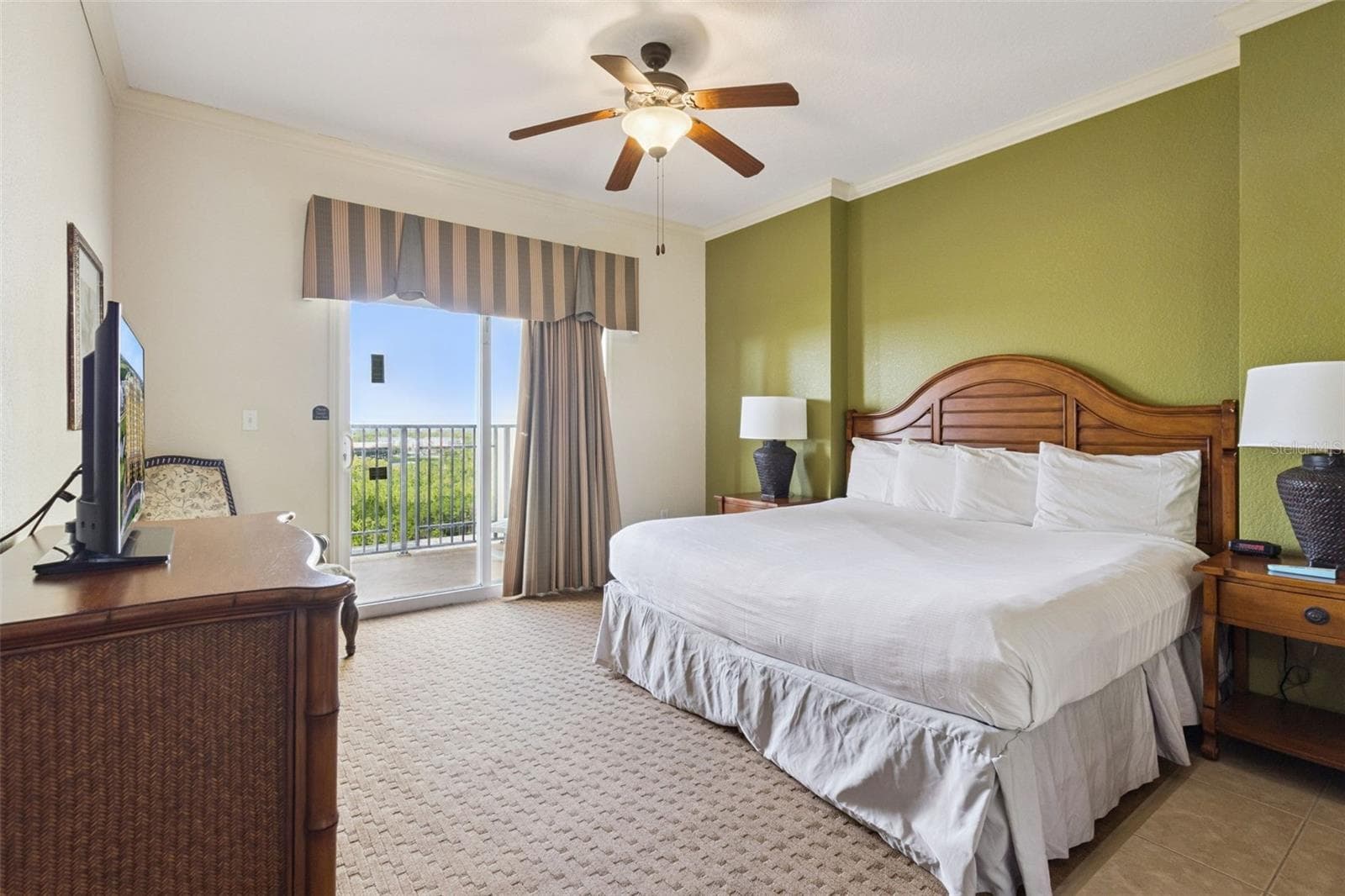 Condo - Hotel at 8125 RESORT VILLAGE DR #51505, ORLANDO, photo 20 of 79