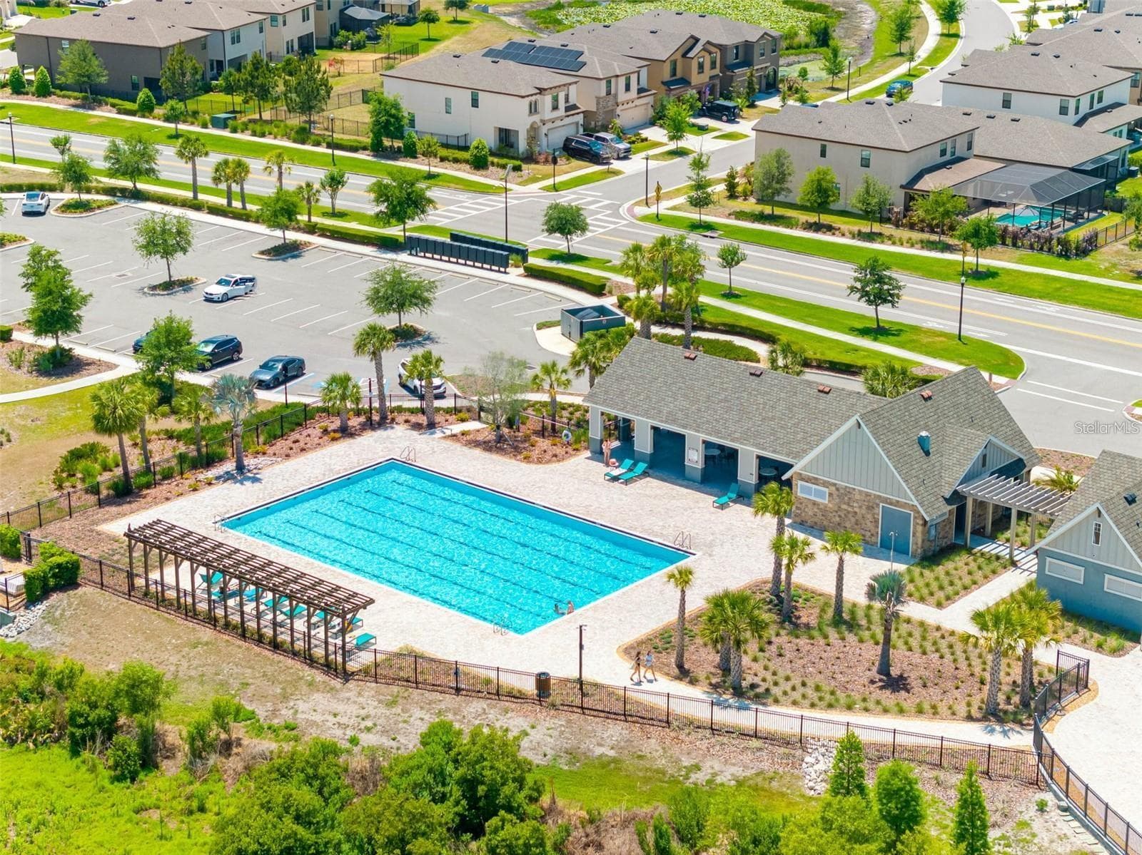 Single Family Residence at 14868 SUMMER BRANCH DR, LITHIA, photo 27 of 34