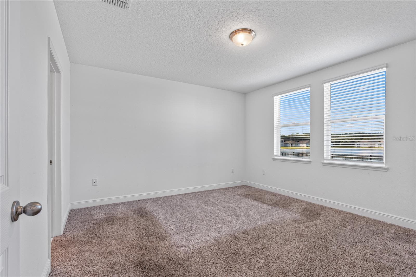 Single Family Residence at 157 LINKS TERRACE BLVD, DAYTONA BEACH, photo 23 of 52