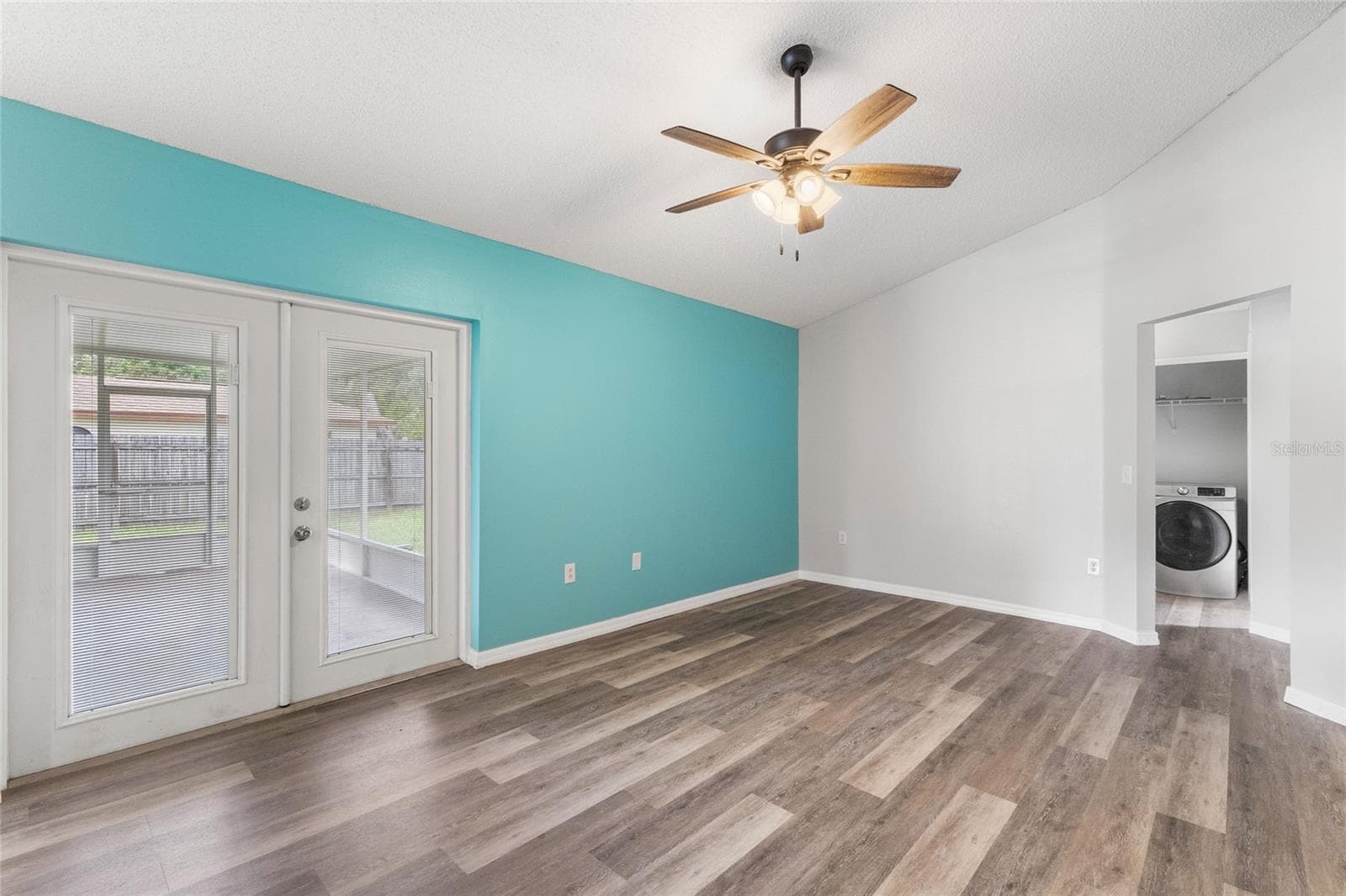 Single Family Residence at 10303 FORDHAM ST, SPRING HILL, photo 14 of 44