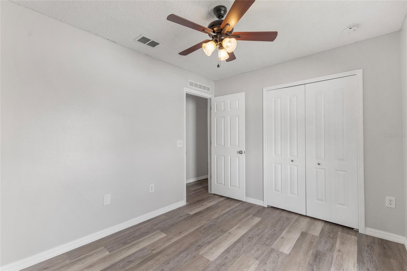 Single Family Residence at 10303 FORDHAM ST, SPRING HILL, photo 31 of 44