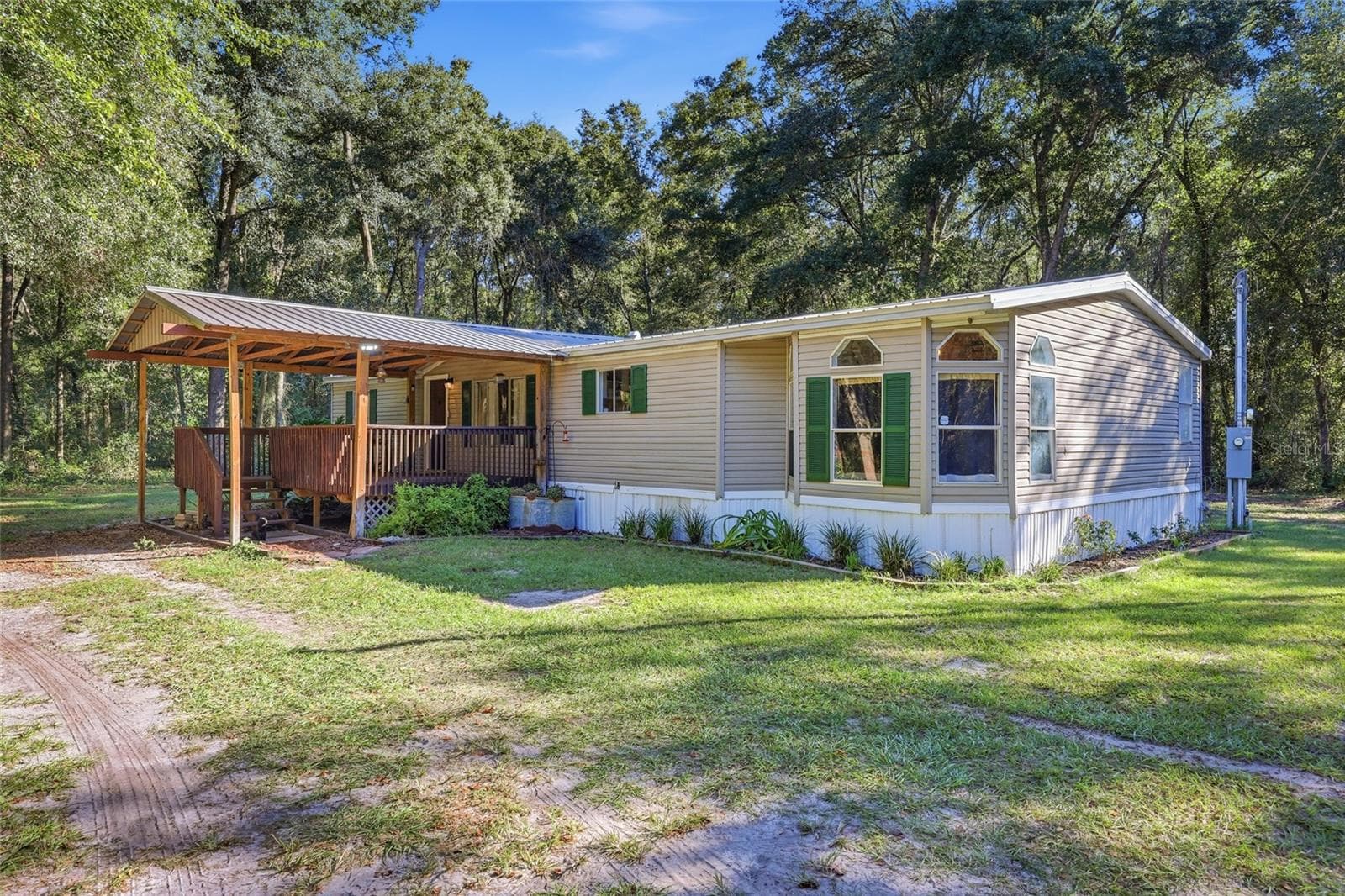 Manufactured Home at 5460 SW 48TH CT, TRENTON, photo 6 of 33