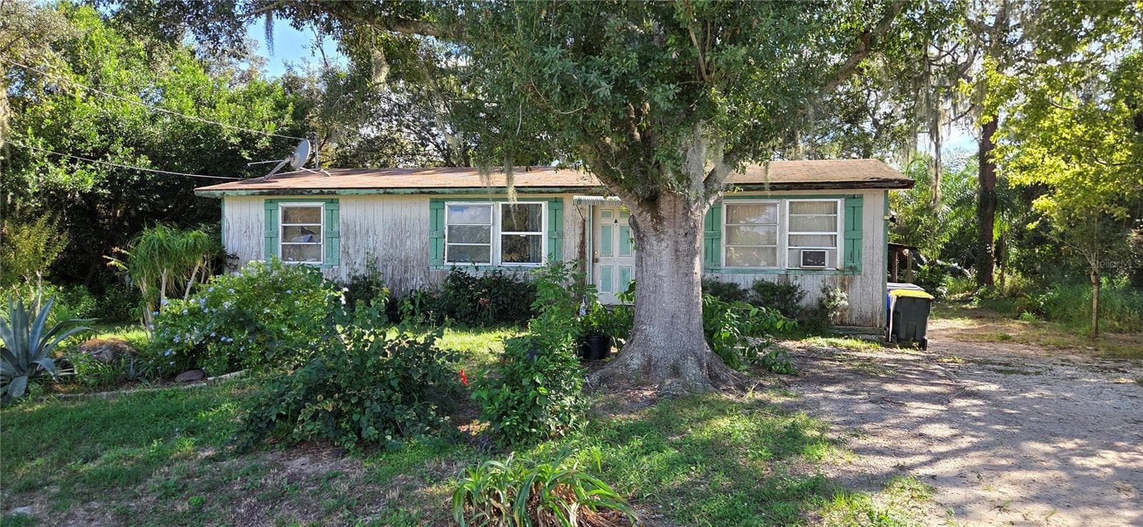 1441 CROSSVIEW ST
