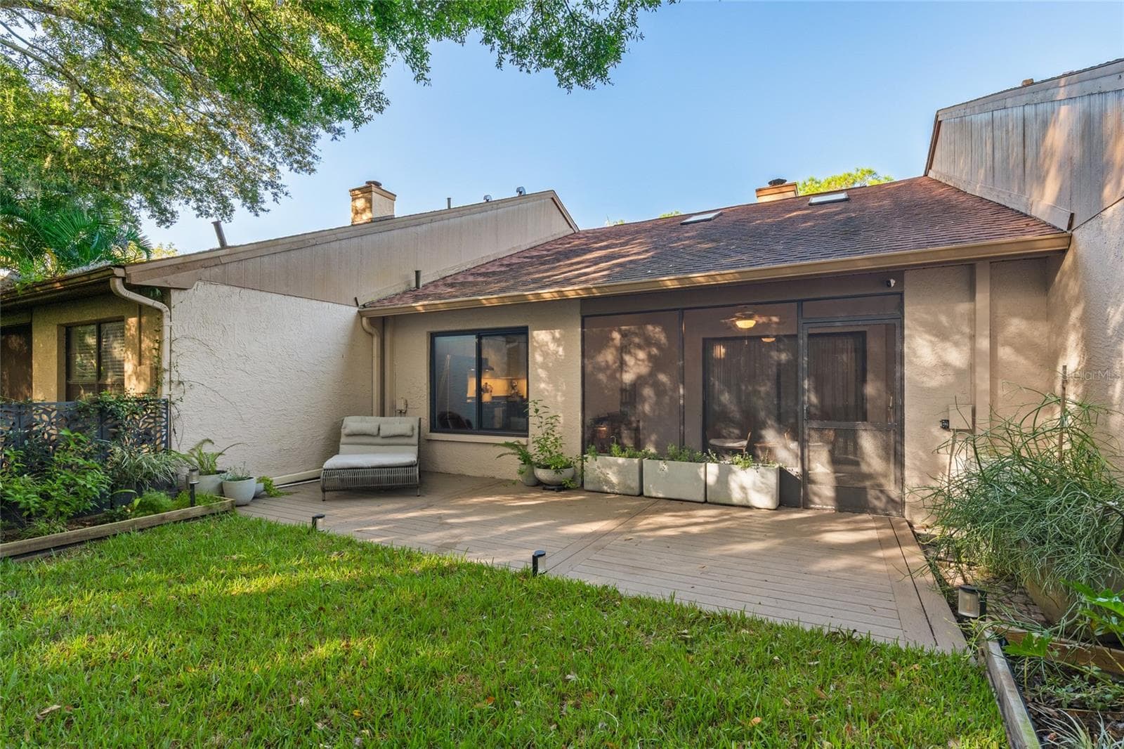 Villa at 3427 HILLMOOR DR, PALM HARBOR, photo 22 of 38