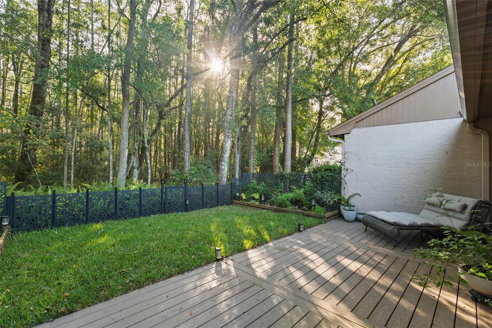 Villa at 3427 HILLMOOR DR, PALM HARBOR, photo 23 of 38
