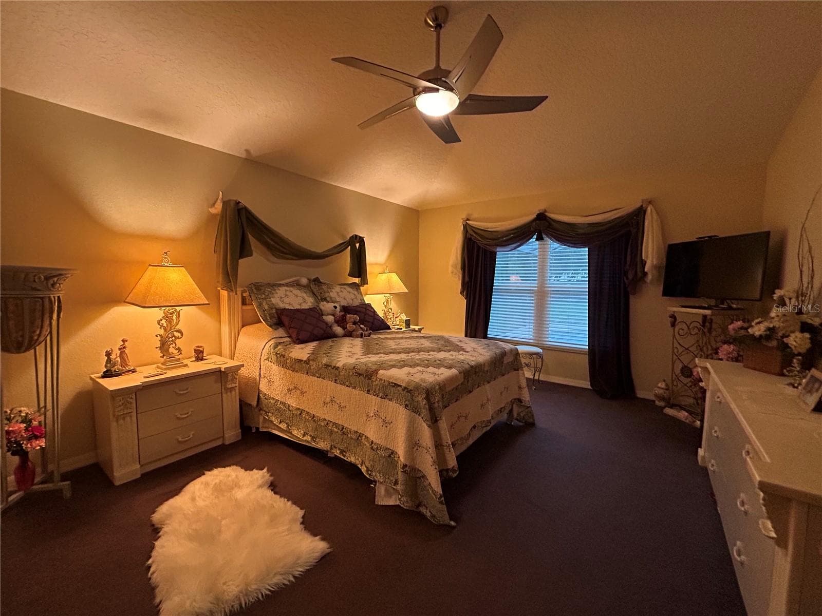 Primary Bedroom Downstairs - 2602 BRANDYWINE CT, KISSIMMEE