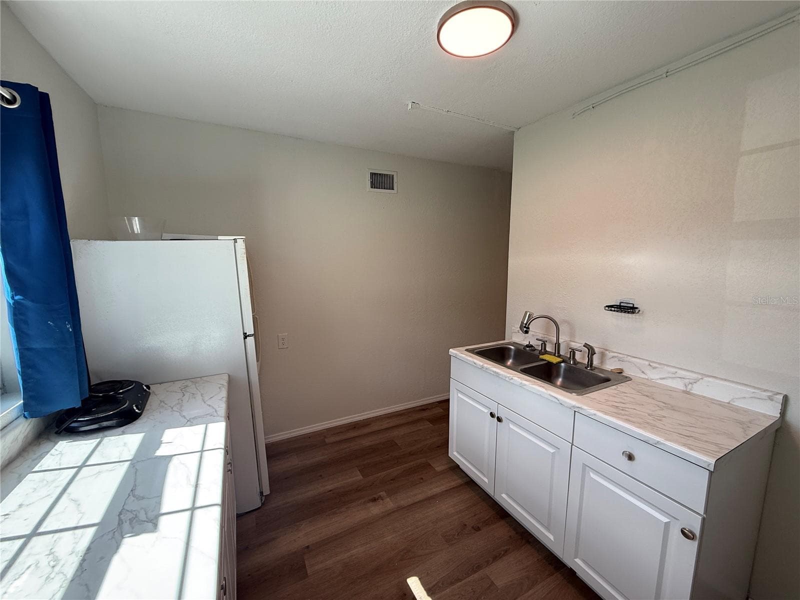 kitchen area - 12152 FORT KING RD, DADE CITY
