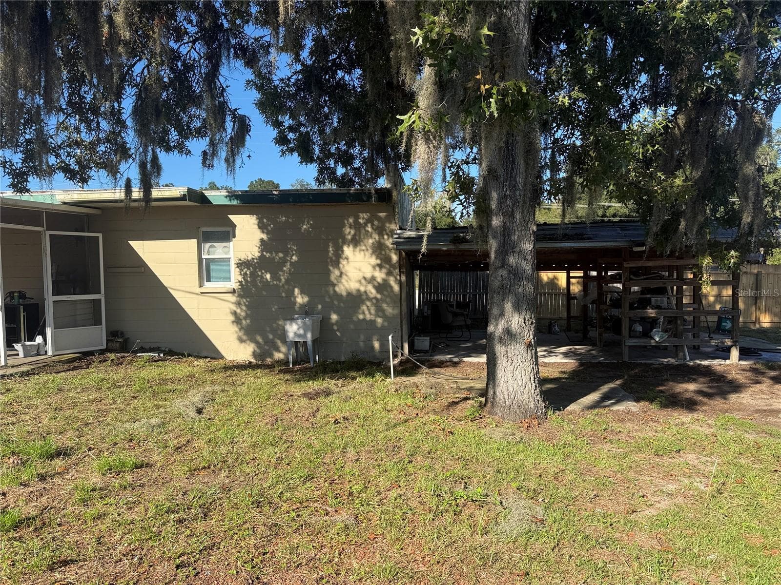 Rear view - 12152 FORT KING RD, DADE CITY