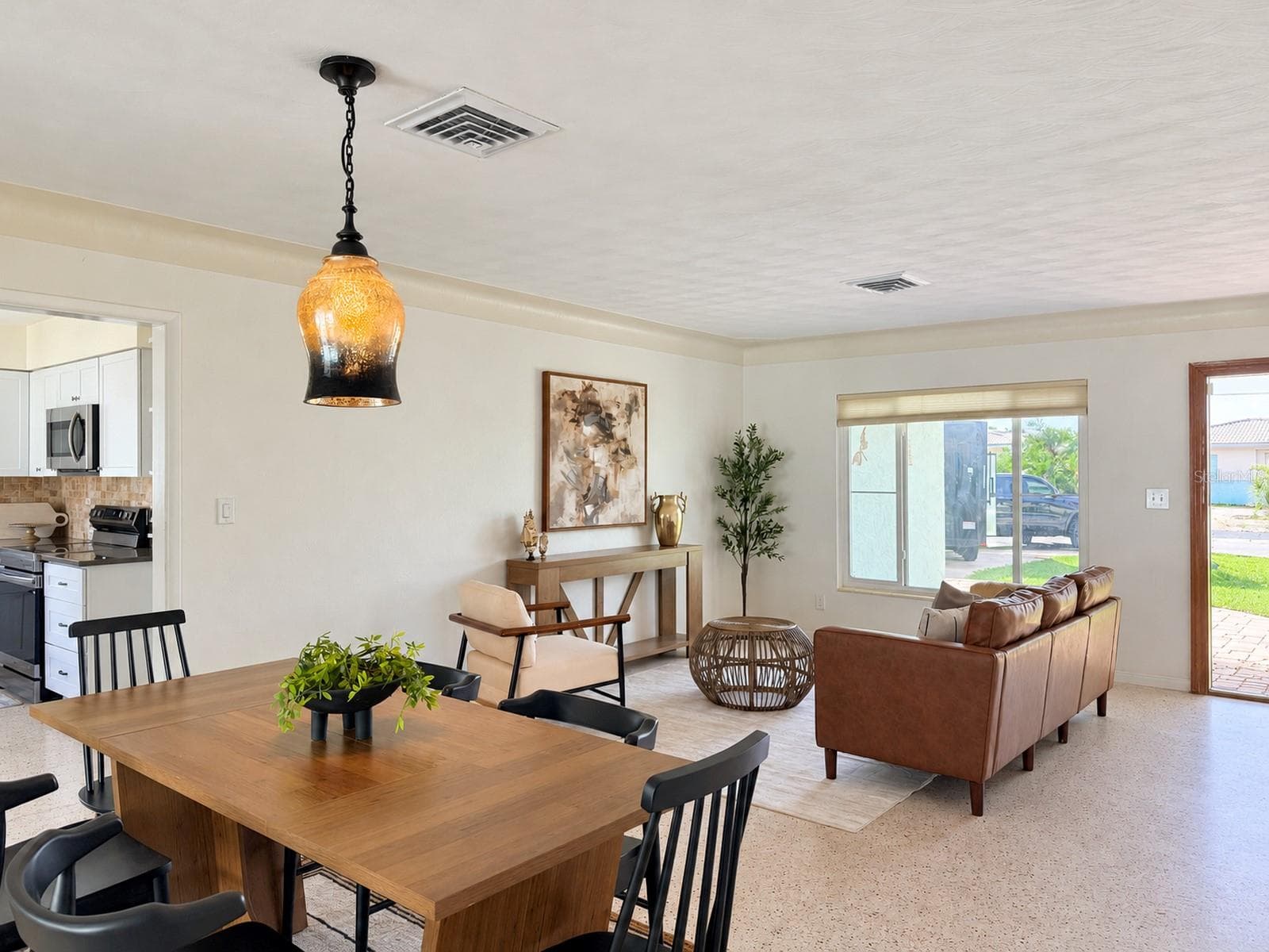 Single Family Residence at 1424 COREY WAY S, SOUTH PASADENA, photo 5 of 50