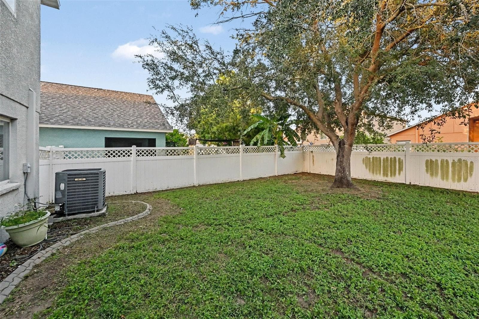 Single Family Residence at 909 15TH ST NE, RUSKIN, photo 15 of 19