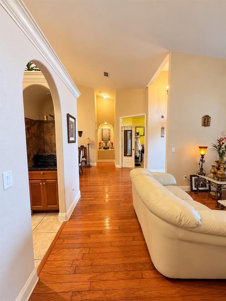 Single Family Residence at 3770 CALVERT AVE, ORLANDO, photo 11 of 26