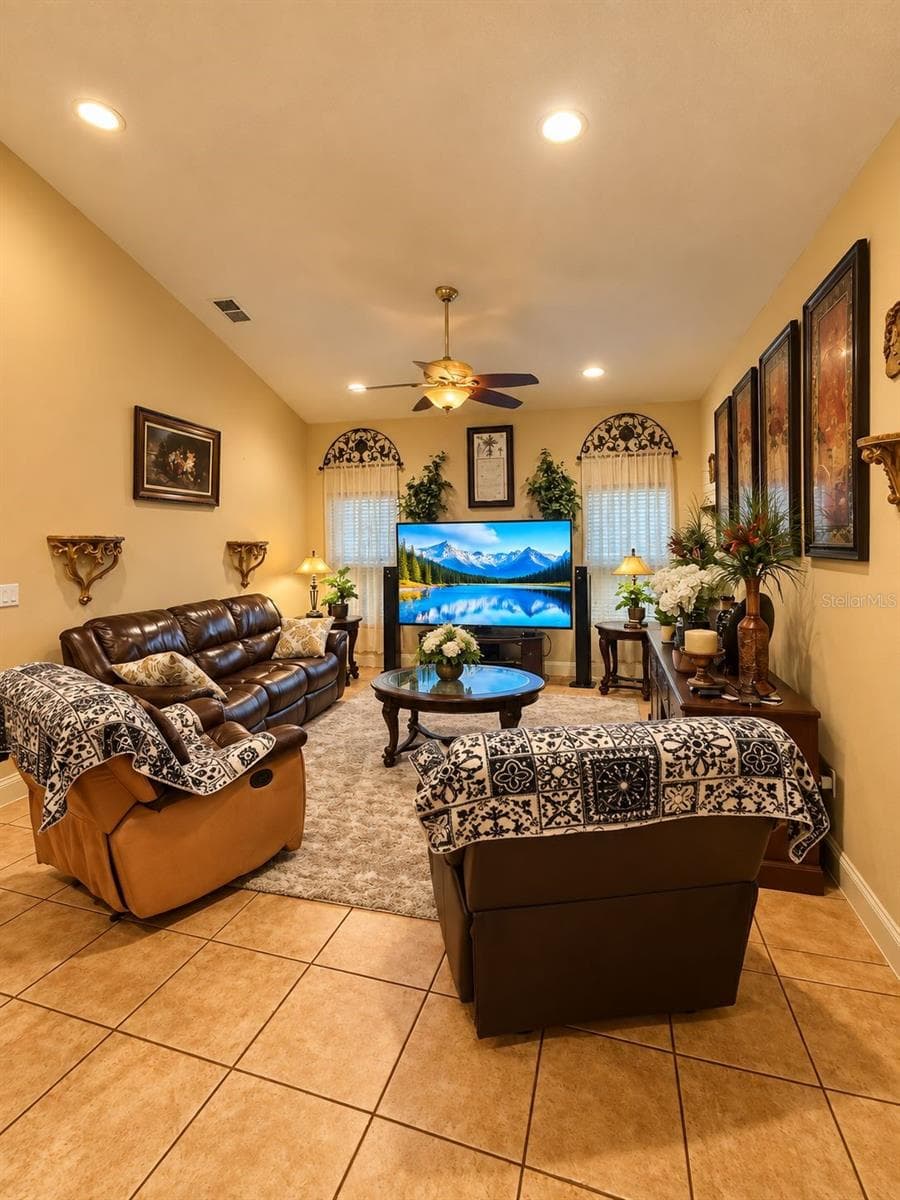 Single Family Residence at 3770 CALVERT AVE, ORLANDO, photo 22 of 26