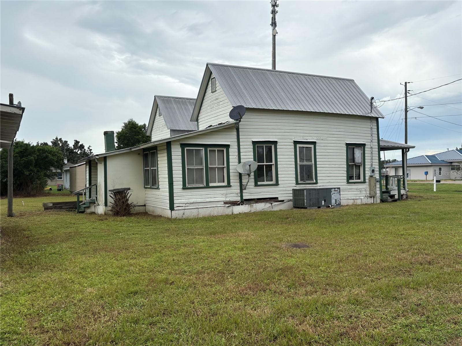 Side/Back - 3230 SUWANNEE ST, ZOLFO SPRINGS