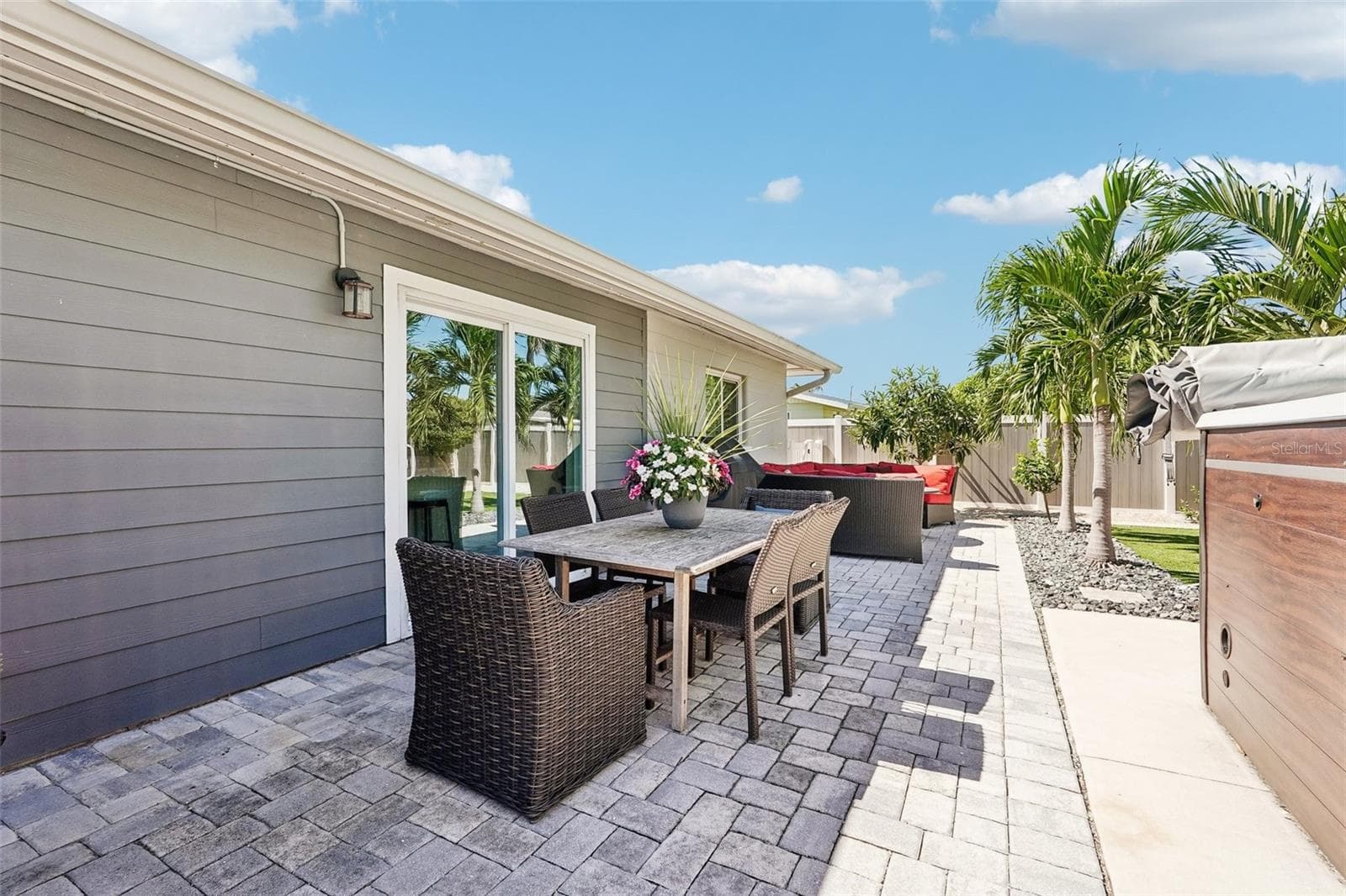 Single Family Residence at 365 SHAMROCK BLVD, VENICE, photo 52 of 64