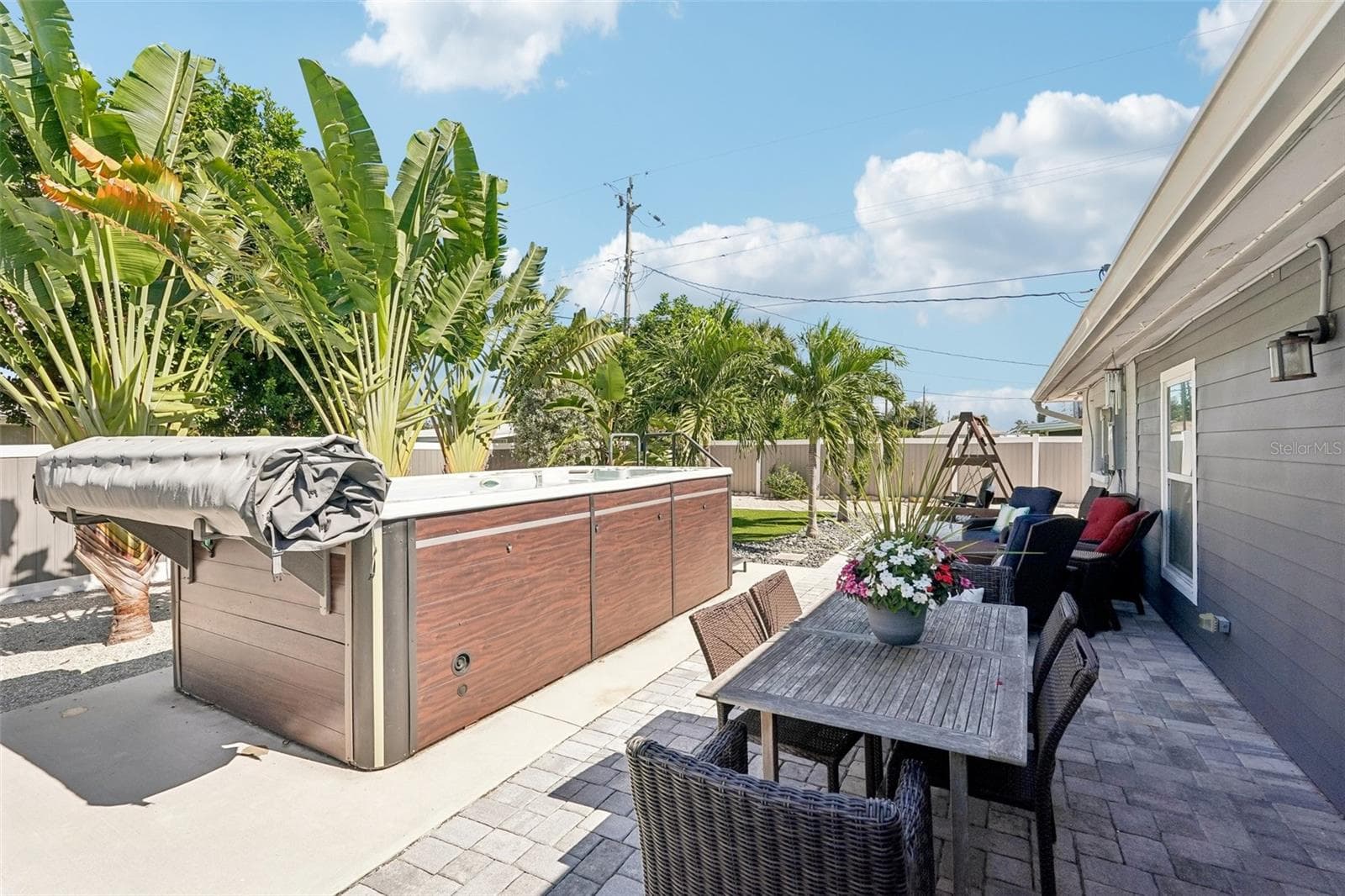Single Family Residence at 365 SHAMROCK BLVD, VENICE, photo 53 of 64