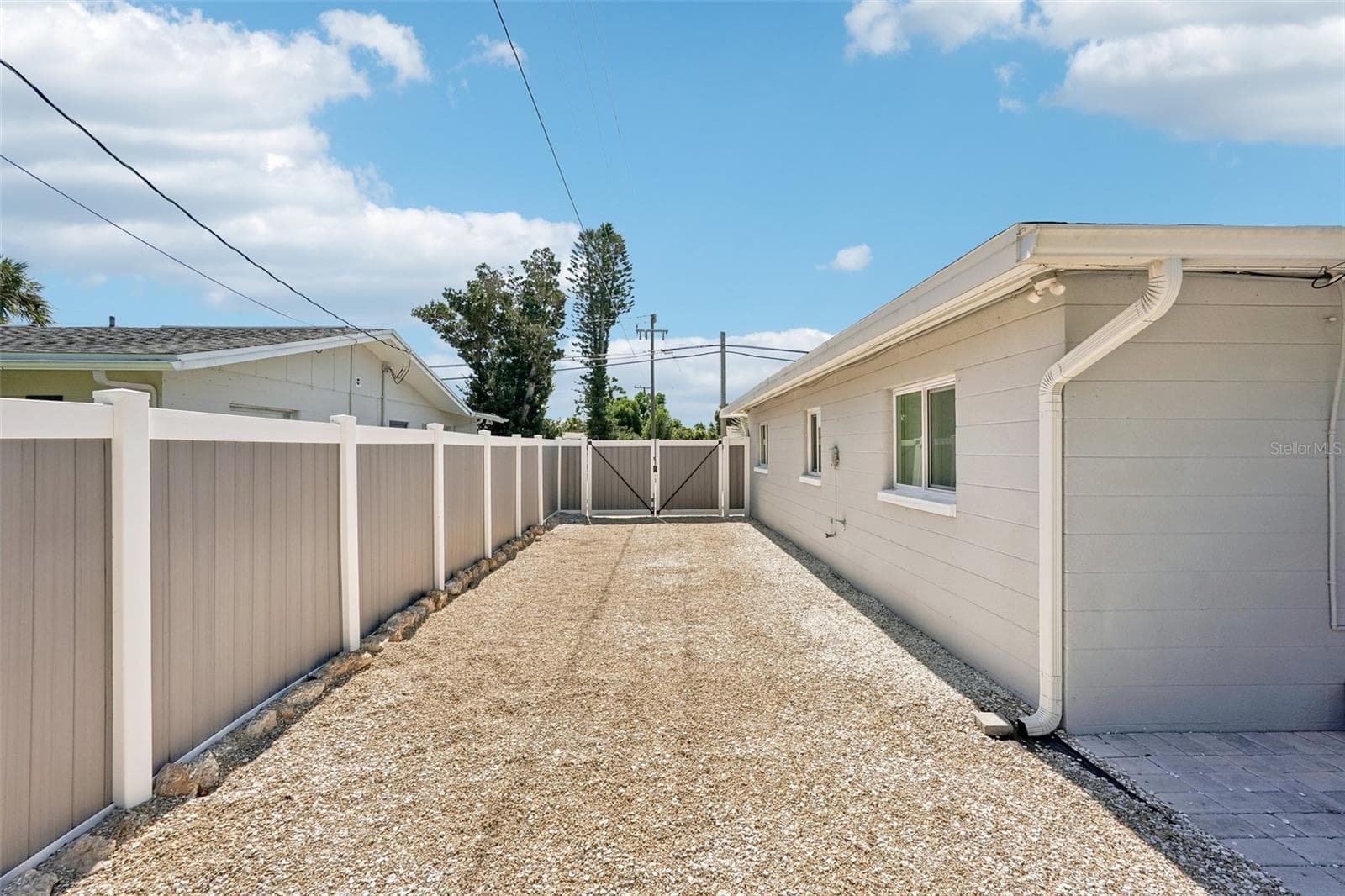 Single Family Residence at 365 SHAMROCK BLVD, VENICE, photo 55 of 64