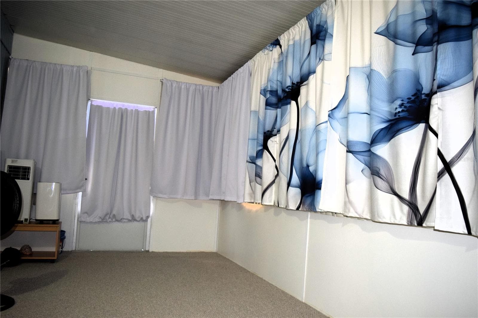 Florida room - 928 BLUE HERON BLVD, OSTEEN