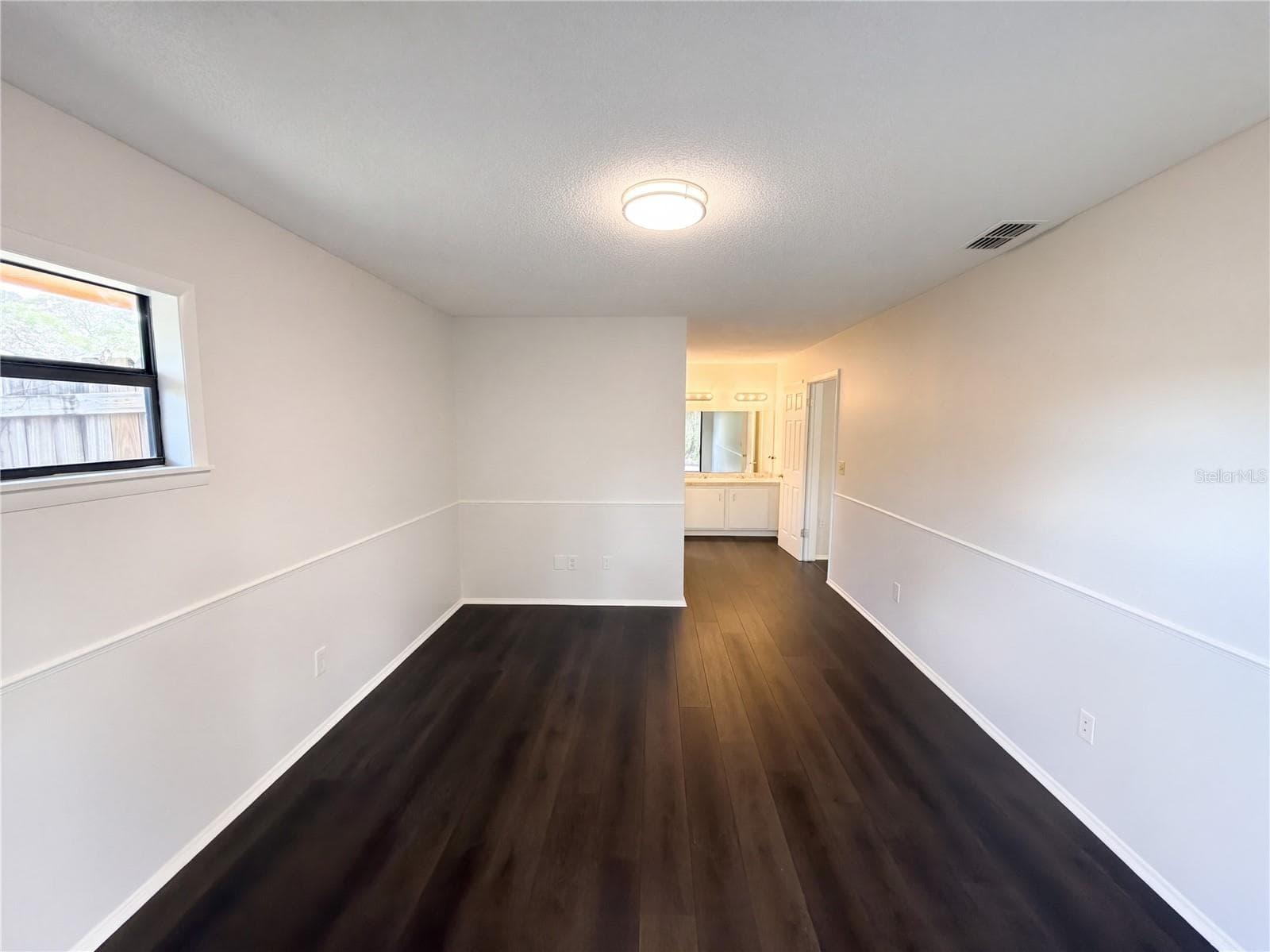 Single Family Residence at 733 LAKEVIEW DR, WINTER SPRINGS, photo 12 of 27