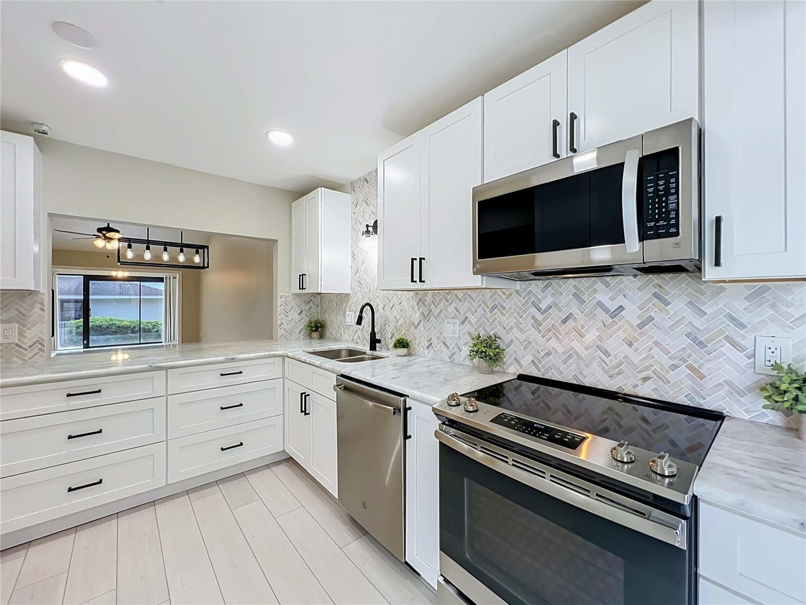 Townhouse at 1437 OAK PL #C, APOPKA, photo 14 of 50