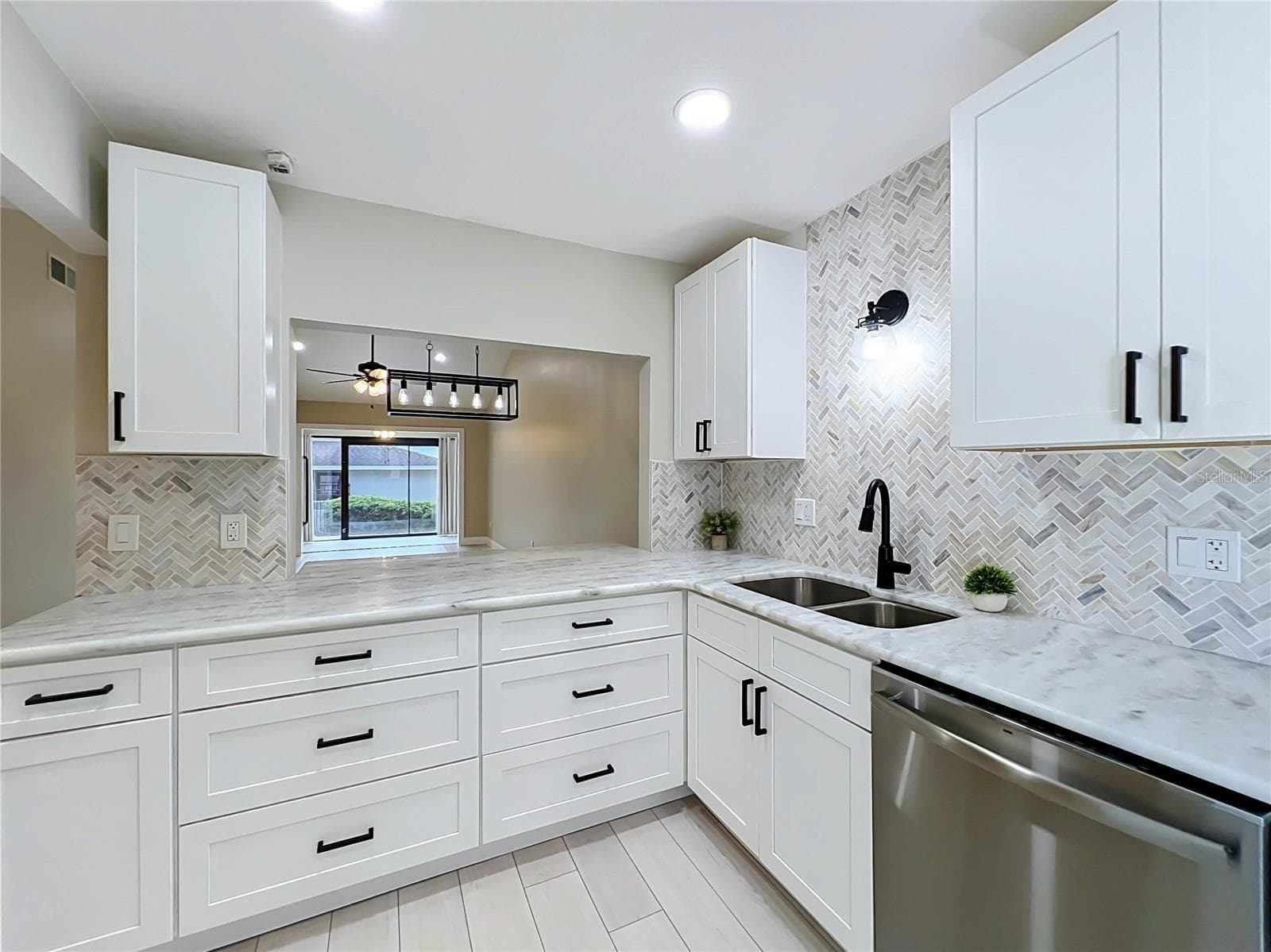 Townhouse at 1437 OAK PL #C, APOPKA, photo 15 of 50