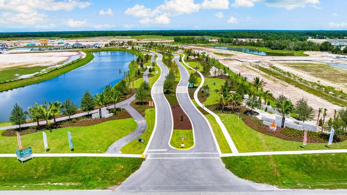 Firethorn Community - 13511 ROWHOUSE CT, PARRISH