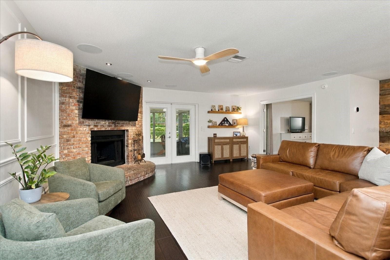 Single Family Residence at 3707 BAYVIEW DR, ORLANDO, photo 5 of 21