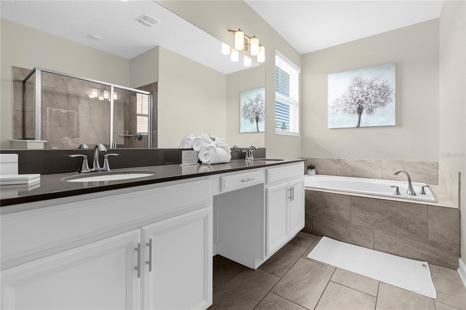 Single Family Residence at 8950 CABOT CLIFFS DR, DAVENPORT, photo 11 of 31