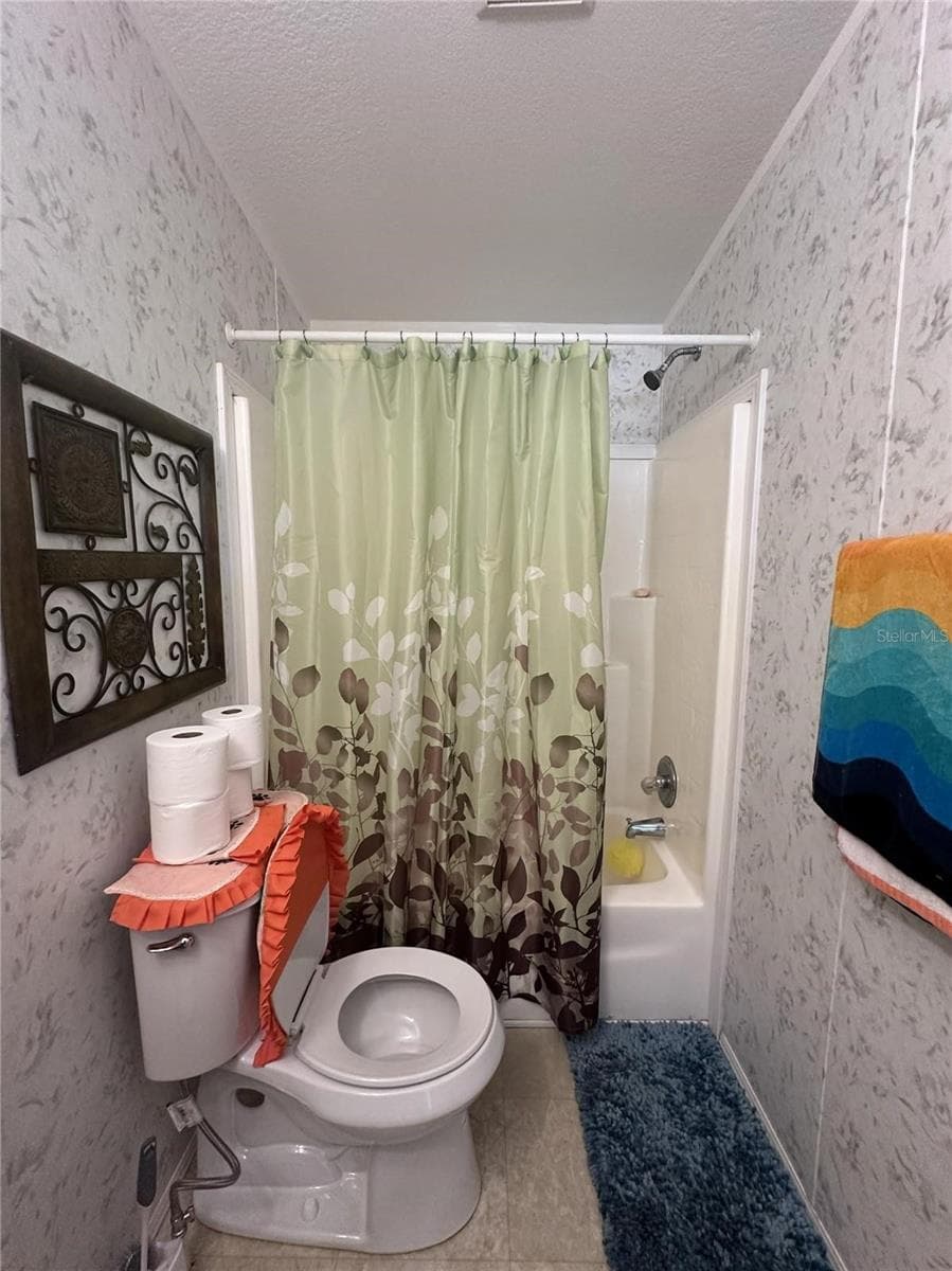 Modular Home at 1 RIDGE RD, FROSTPROOF, photo 14 of 20