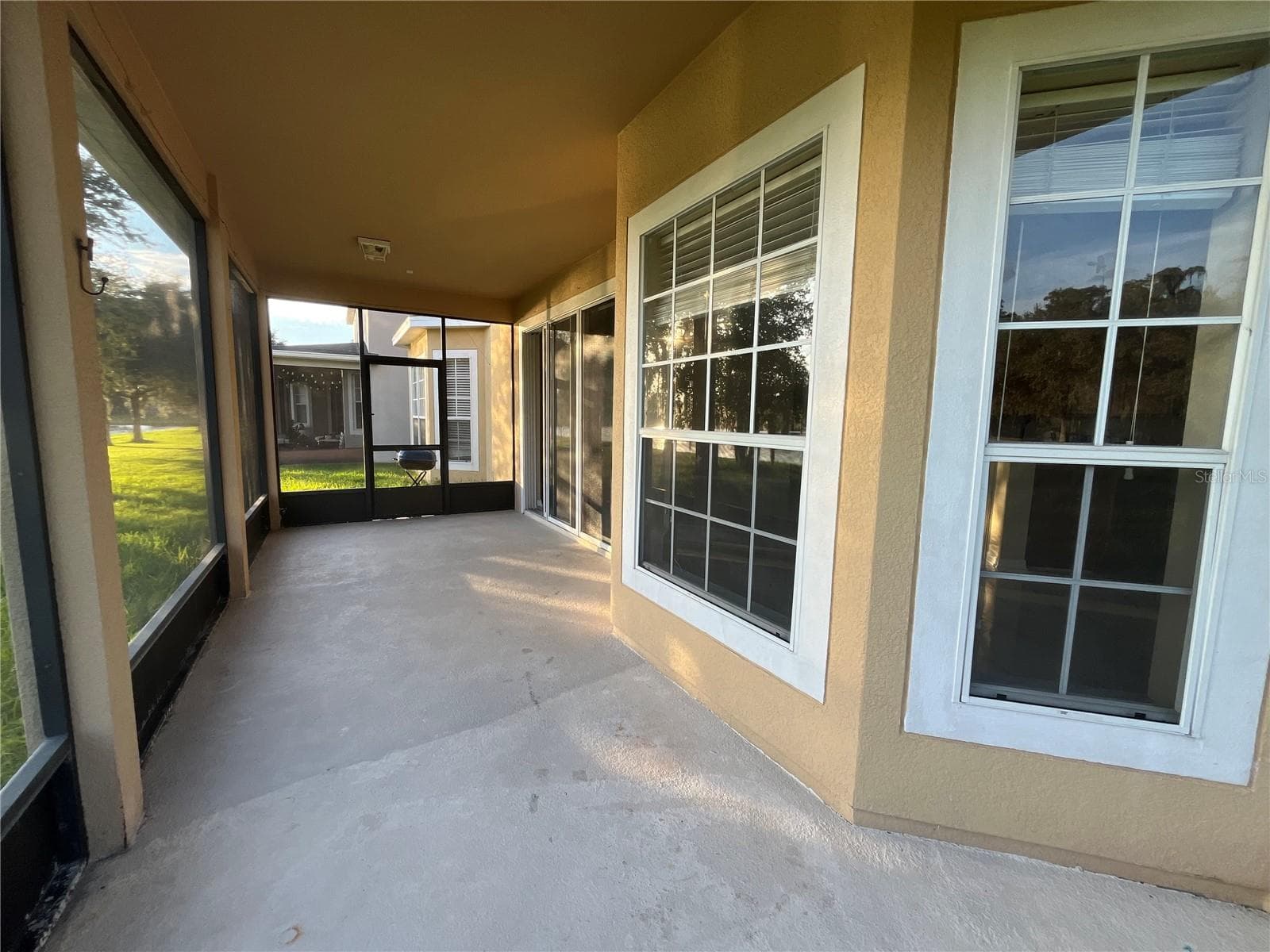 spacious patio - 5803 CHESHIRE COVE TER, ORLANDO